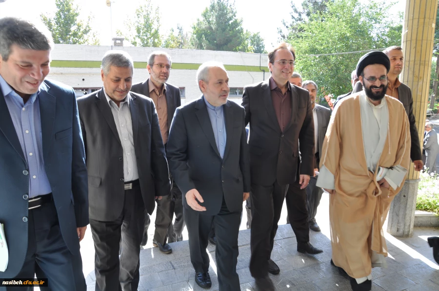 اختتامیه اردوی معرفتی با حضور وزیر آموزش و پرورشٰ در پردیس شهید بهشتی مشهد مقدس برگزار شد