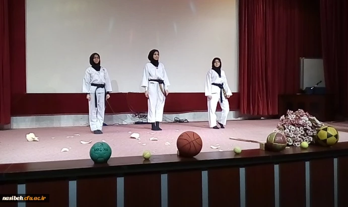 همایش کانون ورزشی پردیس نسیبه درسومین روزازهفته تربیت بدنی  13