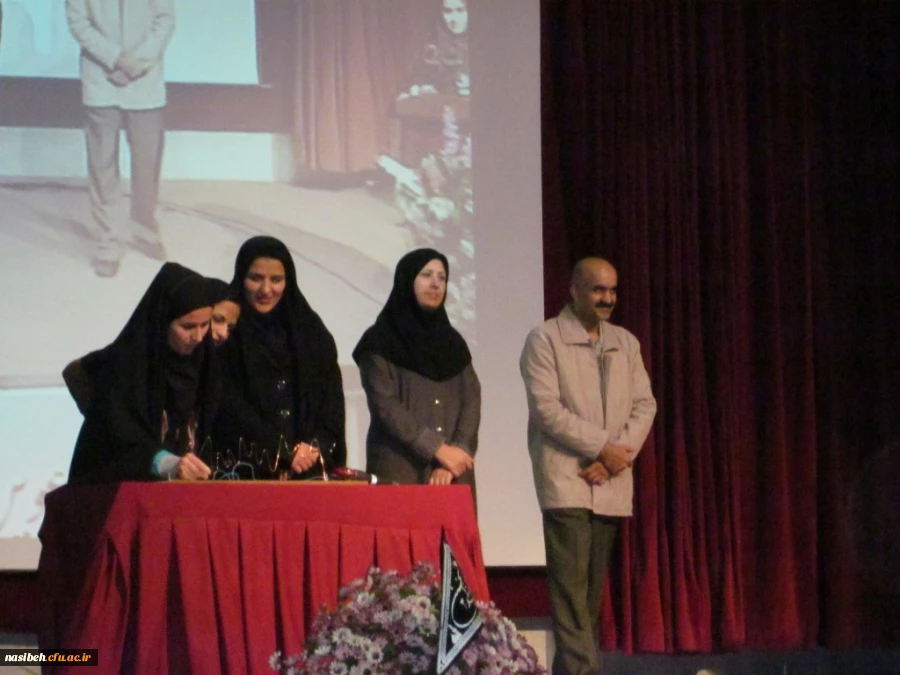 مراسم بزرگداشت روزدانشجو 3