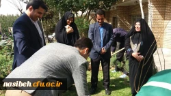 مراسم روز درختکاری با حضور جمعی ازمسئولین،اساتید و دانشجویان پردیس نسیبه  برگزار شد.
 
 3