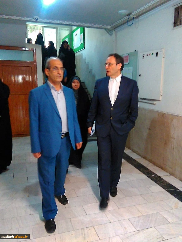 بازدید دکترمهرمحمدی سرپرست دانشگاه فرهنگیان ازنحوه برگزاری امتحانات پایان ترم  2