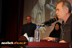 دکتر مهر محمدی در جمع دانشجویان پردیس نسیبه تهران :

ارتقاء کیفیت آموزشی با توسعه صلاحیت های علمی و حرفه ای معلمان امکان پذیر است 10