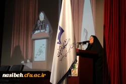 دکتر مهر محمدی در جمع دانشجویان پردیس نسیبه تهران :

ارتقاء کیفیت آموزشی با توسعه صلاحیت های علمی و حرفه ای معلمان امکان پذیر است 11