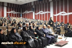 دکتر مهر محمدی در جمع دانشجویان پردیس نسیبه تهران :

ارتقاء کیفیت آموزشی با توسعه صلاحیت های علمی و حرفه ای معلمان امکان پذیر است 12