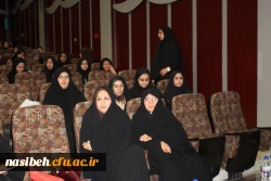 دکتر مهر محمدی در جمع دانشجویان پردیس نسیبه تهران :

ارتقاء کیفیت آموزشی با توسعه صلاحیت های علمی و حرفه ای معلمان امکان پذیر است 9