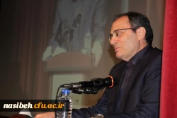 دکتر مهر محمدی در جمع دانشجویان پردیس نسیبه تهران :

ارتقاء کیفیت آموزشی با توسعه صلاحیت های علمی و حرفه ای معلمان امکان پذیر است 15