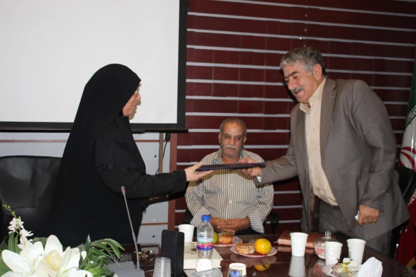 در نخستین جلسله شورای اداری نسیبه تهران

مراسم تجلیل از بازنشستگان پردیس نسیبه تهران برگزار شد. 5