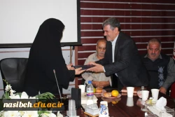 در نخستین جلسله شورای اداری نسیبه تهران

مراسم تجلیل از بازنشستگان پردیس نسیبه تهران برگزار شد. 15