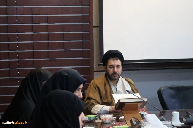 نخستین جلسه کمیته فرهنگی و اجتماعی

سال تحصیلی جدید در سالن کنفرانس  پردیس نسیبه تهران  برگزار شد 5