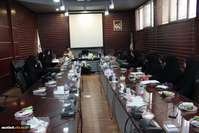 نخستین جلسه کمیته فرهنگی و اجتماعی

سال تحصیلی جدید در سالن کنفرانس  پردیس نسیبه تهران  برگزار شد 8