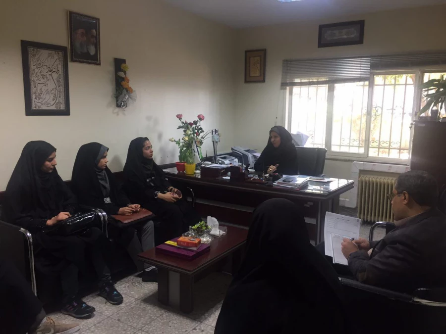 نشست اعضای شورای صنفی و نمایندگان دانشجویان با حضور دکتر عادلی فر 5