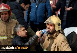 حضور مسئولین و جمعی از دانشجویان پردیس نسیبه

در پی حادثه پلاسکو و ابراز همدری با ایستگاه 77آتش نشانی شهید خورشید فر 6