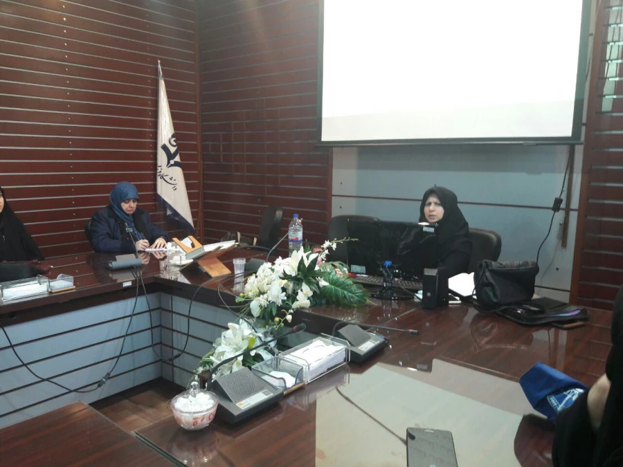 کارگاه آموزشی فلسفه برای کودکان

کانون تفکر دانشجویی پردیس نسیبه تهران با همکاری گروه معارف برگزار نمود. 9