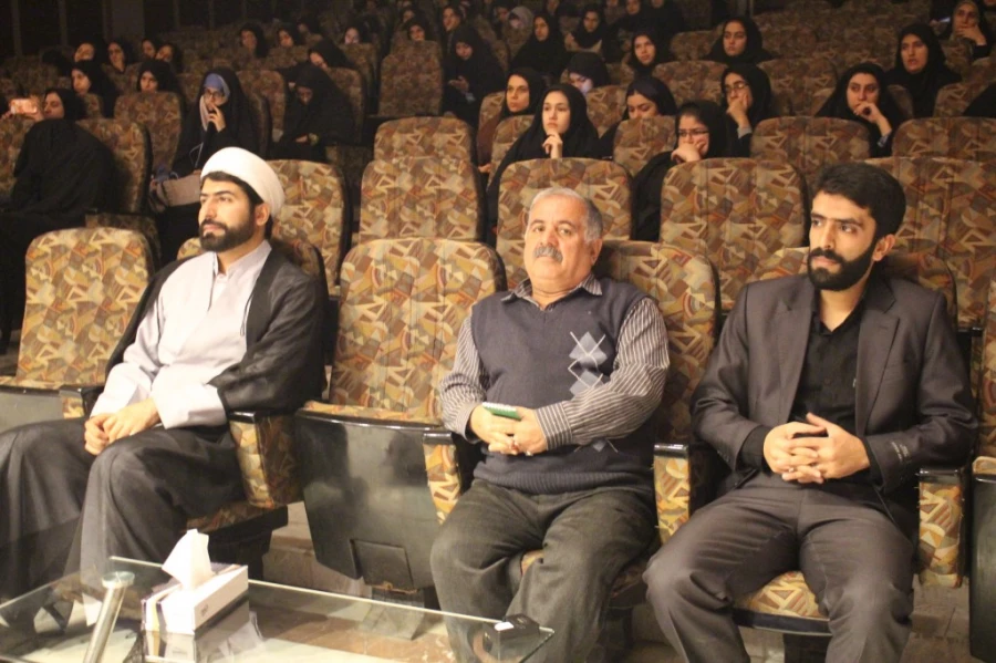 آیین های ویژه سوگواری شهادت حضرت فاطمه(س) در پردیس نسیبه  برگزار شد 8