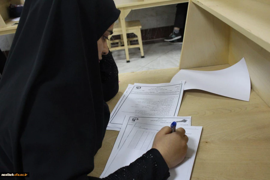 رقابت نومعلمان پردیس نسیبه تهران:
 
در مساباقت کتبی بیست و هفتمین جشنواره فرهنگی اجتماعی دانشجو معلمان دانشگاه فرهنگیان  7