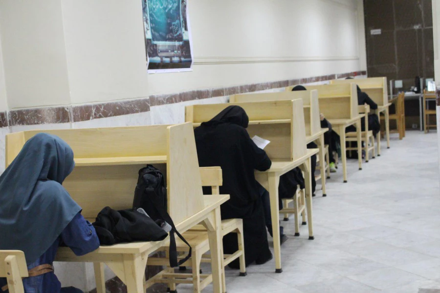 رقابت نومعلمان پردیس نسیبه تهران:
 
در مساباقت کتبی بیست و هفتمین جشنواره فرهنگی اجتماعی دانشجو معلمان دانشگاه فرهنگیان  5