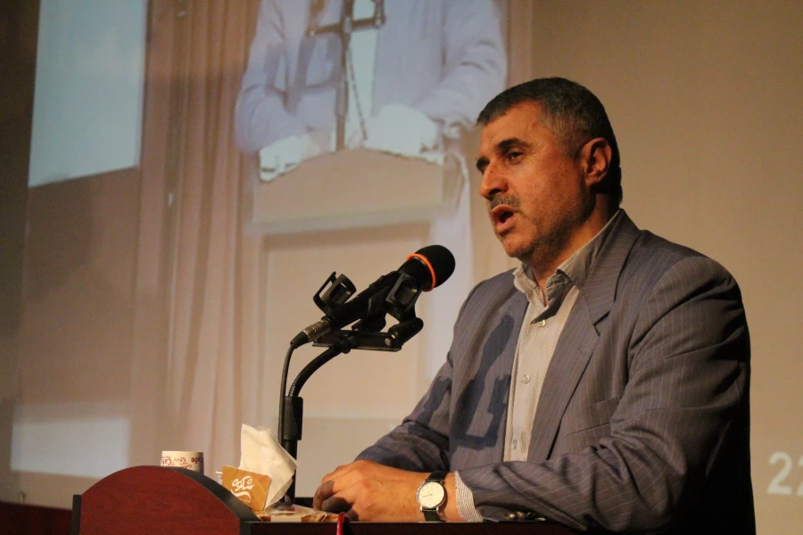 با حضورجهان آرا، معاون آموزش ابتدایی اداره کل آموزش و پرورش تهران:

جشن بزرگداشت  | مقام شامخ معلّم | در پردیس نسیبه تهران برگزار شد. 2