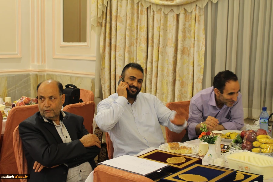 در مجتمع اردویی کشوری شهید باهنر کولکچال؛

مراسم بزرگداشت شهید مطهری و هفته معلم، آموزش پردیس نسیبه و مراکز تابعه تهران برگزار شد. 6