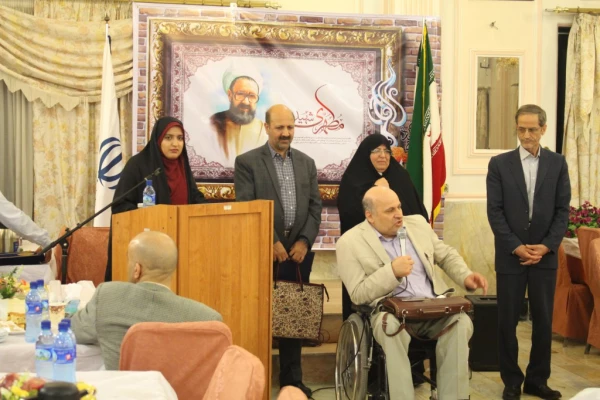 در مجتمع اردویی کشوری شهید باهنر کولکچال؛

مراسم بزرگداشت شهید مطهری و هفته معلم، آموزش پردیس نسیبه و مراکز تابعه تهران برگزار شد. 14