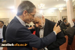 تقدیر و قدردانی از دکتر هزاوه ای

 در حاشیه بزرگداشت هفته معلم در اردوگاه کشوری شهید باهنر تهران 3