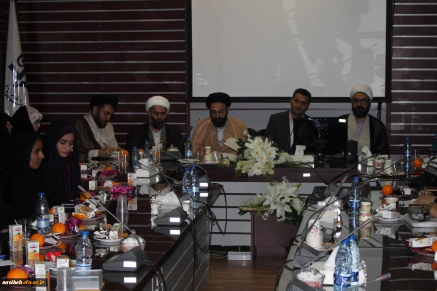 حجت الاسلام والمسلمین دادگر نماینده مقام معظم رهبری دانشگاه فرهنگیان :

نباید ولنگاری برخی مسئولین باعث زیر سؤال بردن دانشگاه فرهنگیان شود. 14