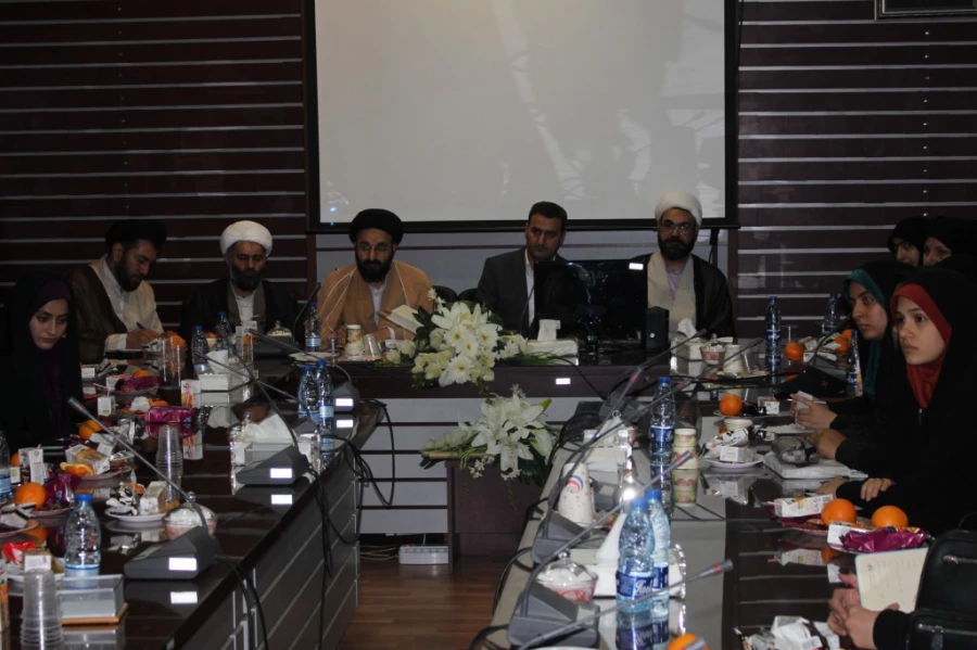 حجت الاسلام والمسلمین دادگر نماینده مقام معظم رهبری دانشگاه فرهنگیان :

نباید ولنگاری برخی مسئولین باعث زیر سؤال بردن دانشگاه فرهنگیان شود. 7