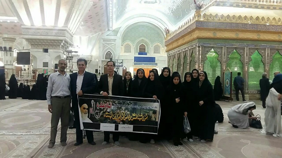 مسئولین و دانشجویان دانشگاه فرهنگیان استان تهران

همگام با دانشگاهیان، با آرمان های امام راحل تجدید میثاق کردند 4