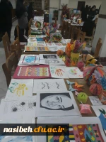 گرافیک در معنای لغت بمعنی ترسیم و نگارش است

برگزاری نمایشگاه  آفرینش های هنری دانشجویان استاد خوشبختی  در کتابخانه پردیس نسیبه تهران 6