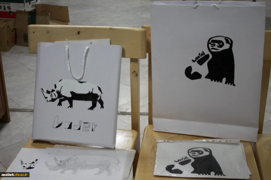 در کتابخانه پردیس نسیبه تهران برگزارشد

برگزاری نمایشگاه  آفرینش های هنری دانشجویان استاد خوشبختی 3