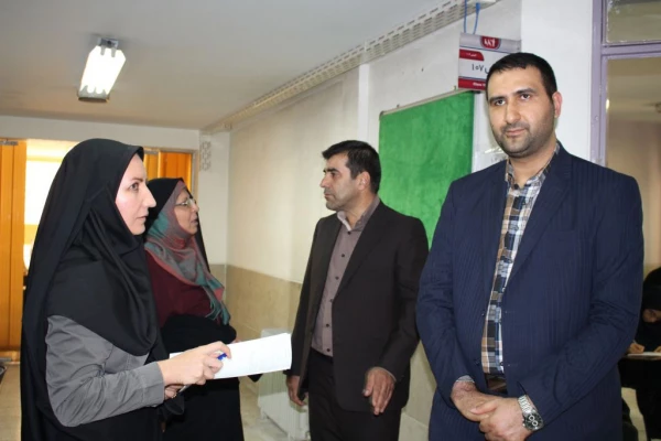 به روایت تصویر:

بازدید همکاران حفاظت آزمون سازمان مرکزی از نحوه برگزاری امتحانات پردیس نسیبه تهران  4