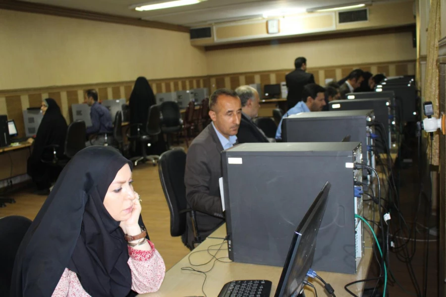 در پردیس نسیبه تهران برگزار شد

برگزاری آزمون تعیین صلاحیت سرپرستان سرای دانشجویی استان تهران 5