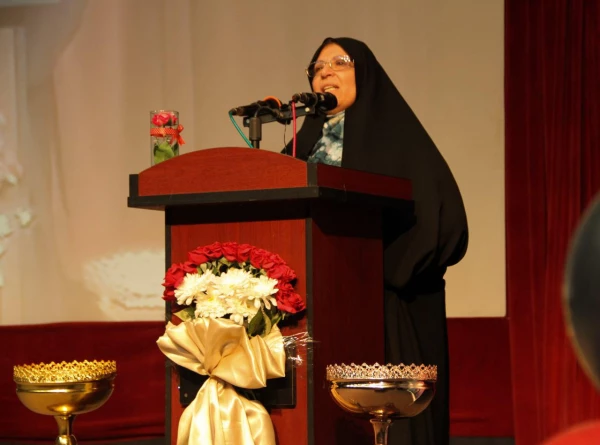 مراسم جشن  فارغ التحصیلی دانشجومعلمان ورودی 1392 4