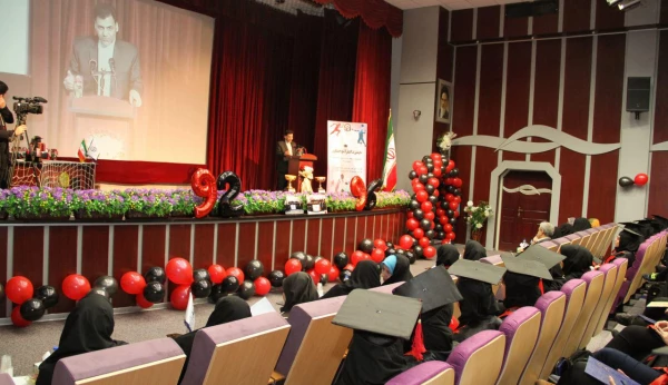 مراسم جشن  فارغ التحصیلی دانشجومعلمان ورودی 1392 3