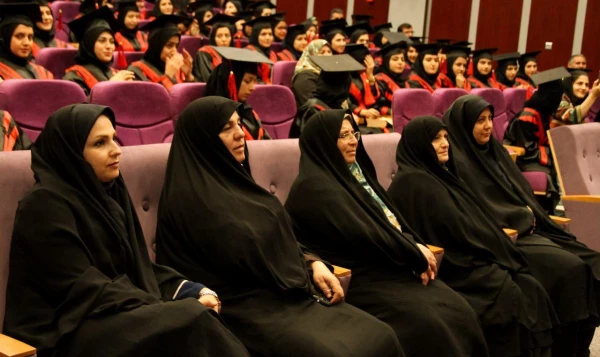 مراسم جشن  فارغ التحصیلی دانشجومعلمان ورودی 1392 10
