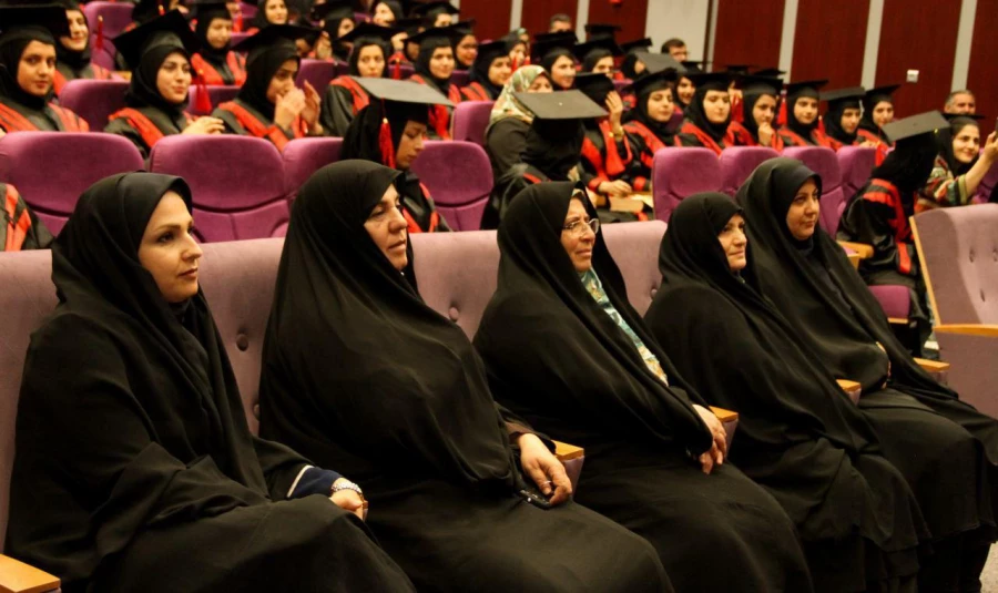 مراسم جشن  فارغ التحصیلی دانشجومعلمان ورودی 1392 10