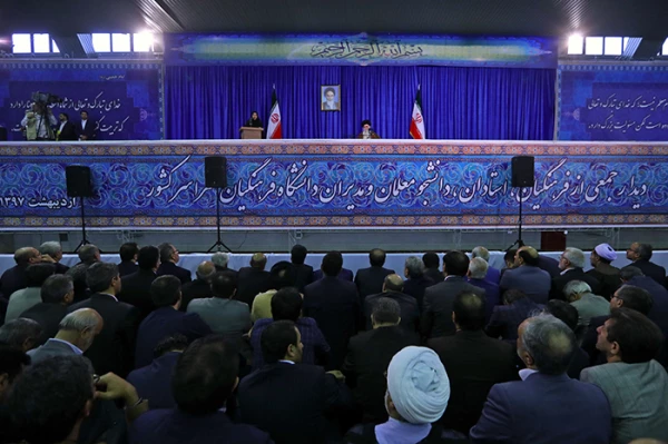 دانشگاه فرهنگیان ه قدوم رهبر معظم انقلاب اسلامی متبرک شد. 3