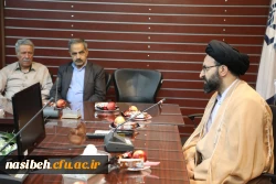 حجت الاسلام و المسلمین دادگر در پردیس نسیبه:
با تشریف فرمایی مقام معظم رهبری (مدظله العالی) تکریم مضاعفی نسبت به مقام معلم صورت گرفت: 2