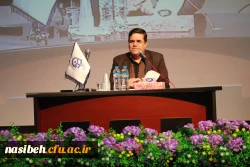 دکتر خنیفر در نشست تخصصی کاروزی  دانشگاه فرهنگیان:
دانش وعمل می بایست دردانشگاه فرهنگیان مقارن شوند  2