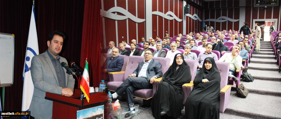 دکتر روشندل در نشست تخصصی کارورزی دانشگاه فرهنگیان:
کارورزی نقطه عطف برنامه تربیت معلم که بدون آن هنر معلمی شکل نمی گیرد 2