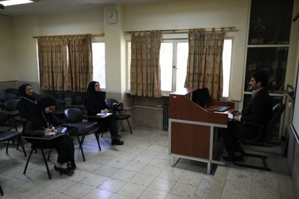 برگزاری کارگاه های آموزشی دربیست و هشتمین جشنواره فرهنگی اجتماعی  3