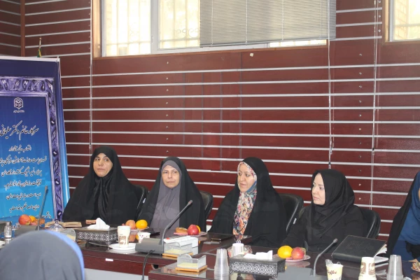 مراسم تودیع ومعارفه معاونت آموزشی پردیس نسیبه 2