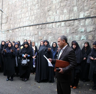 نشست راهکارهای توسعه فرهنگ کتابخوانی دانشجومعلمان برگزارشد . 5