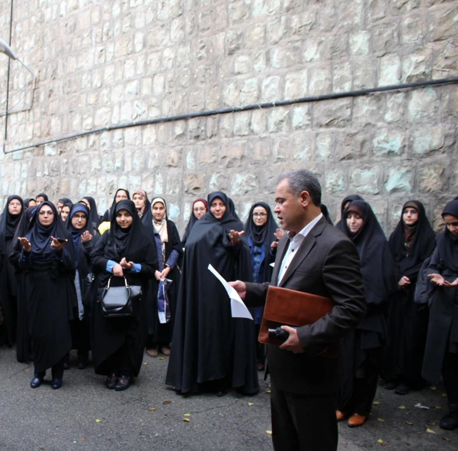 نشست راهکارهای توسعه فرهنگ کتابخوانی دانشجومعلمان برگزارشد . 5