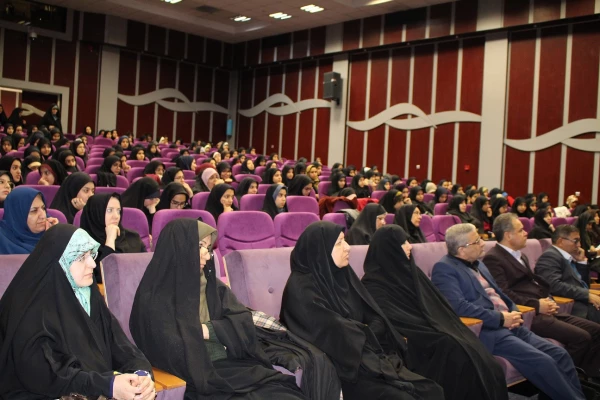 برگزاری نشست علمی تخصصی کارورزی نقطه ی آغاز برای تحول در آموزش و پرورش  5