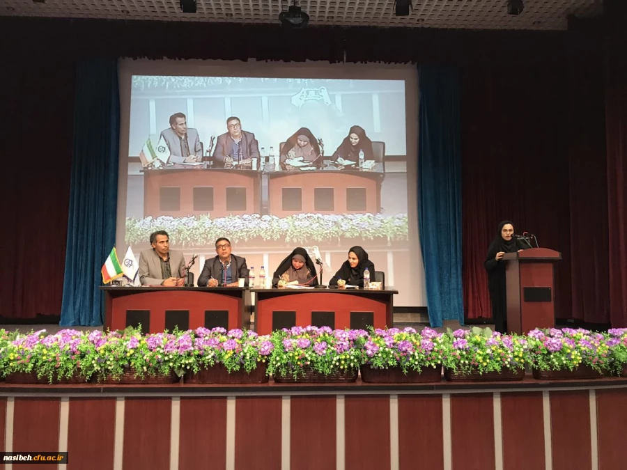 نشست صمیمانه مسولان مدیریت استانی تهران و پردیس نسیبه با دانشجومعلمان 2
