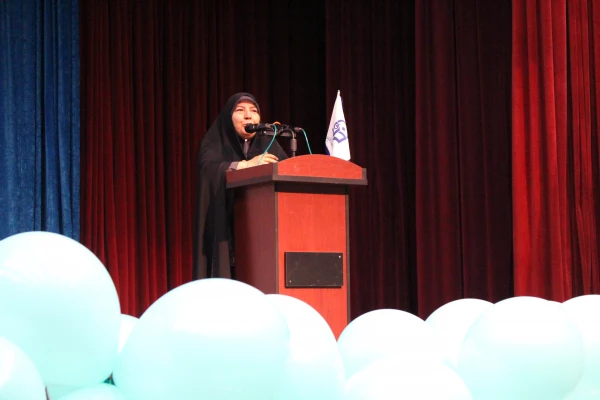 مراسم بزرگداشت روز دانشجو درپردیس نسیبه برگزارشد . 3