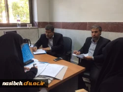 بازدید دکترعلی نژاد معاون دانشجویی دانشگاه فرهنگیان از فرایند مصاحبه تکمیل ظرفیت ونیمه متمرکزدرپردیس نسیبه 4
