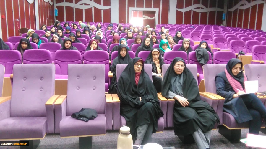 برگزاری درس مدیریت آموزشی با انتقال تجارب مدیر موفق  2