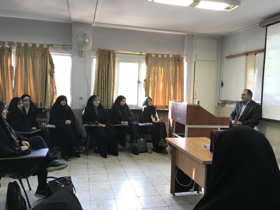 نشست تخصصی "" زبان بدن """ برگزارشد . 2