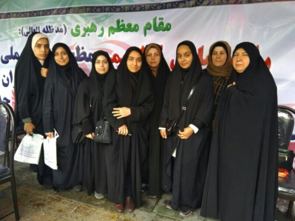 حضور پرشور و حماسی دانشجومعلمان پردیس نسیبه در جشن 40 سالگی انقلاب اسلامی 5